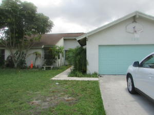 NEEDS WORK ON THIS SMART 3 BEDROOM, 2 BATH, FORMAL LIVING AND DINING, FAMILY ROOM, POOL, FENCE YARD RANCH NEEDS WORKS TO BRING IT BACK TO A LOVELY HOME. SLIDING GLASSES DOORS LOOKOUT TO THE LARGE SWIMMING POOL. THE NEWER KITCHEN IS MADE FOR FAMILY GATHERINGS. GENEROUSLY-SIZED ROOMS THROUGHTOUT. CAN YOU BELIEVE IT'S ONLY $256,000? IN A GREAT NEIGHBORHOOD, TOO. WITHIN WALKING DISTANCE TO ELEMENTARY AND A QUICK DRIVE TO SHOPPING, GAS AND BANKS. SO CALL NOW FOR AN APPT. SELLER PROVIDING A HOME WARRANTY FOR BUYER.