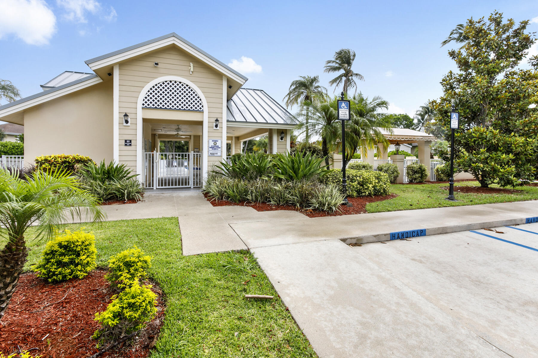WELLESLEY AT BOYNTON BEACH - Residential