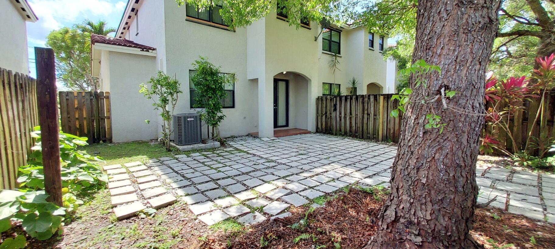 BIRD VILLAS CONDO - Residential