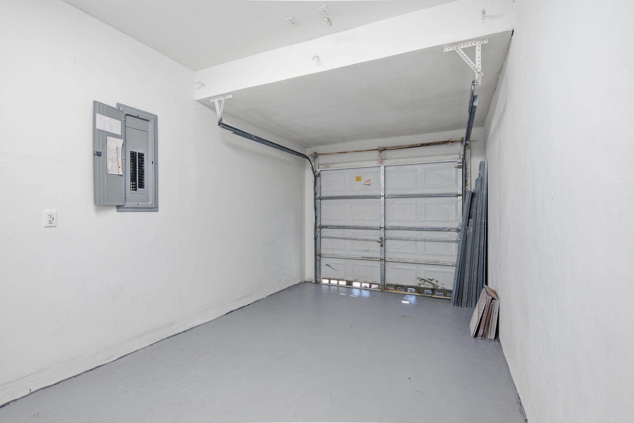 BIRD VILLAS CONDO - Residential