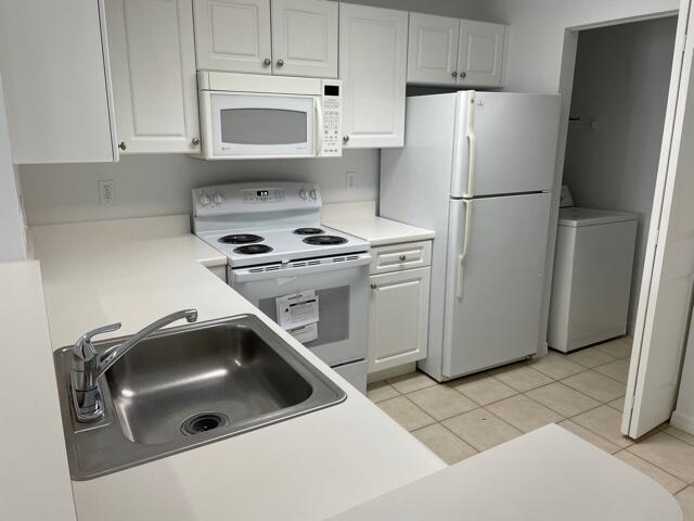 SAN MATERA THE GARDENS CO - Residential Lease