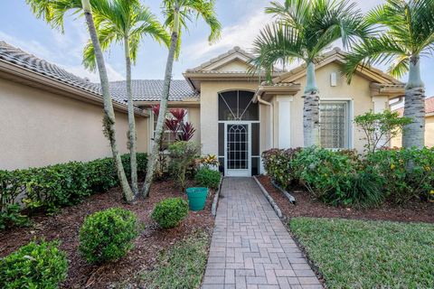 Photo of 558 Waverly Circle, Port Saint Lucie, FL 34983 (MLS # R11150963)