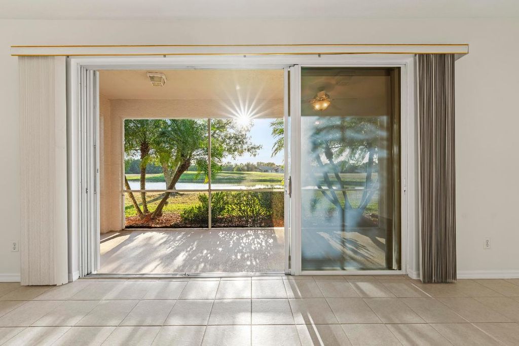 Photo of 558 Waverly Circle, Port Saint Lucie, FL 34983 (MLS # R11150963)