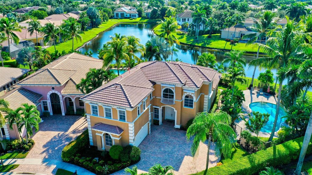 Photo of 16330 Castello Court, Delray Beach, FL 33484 (MLS # F10415733)