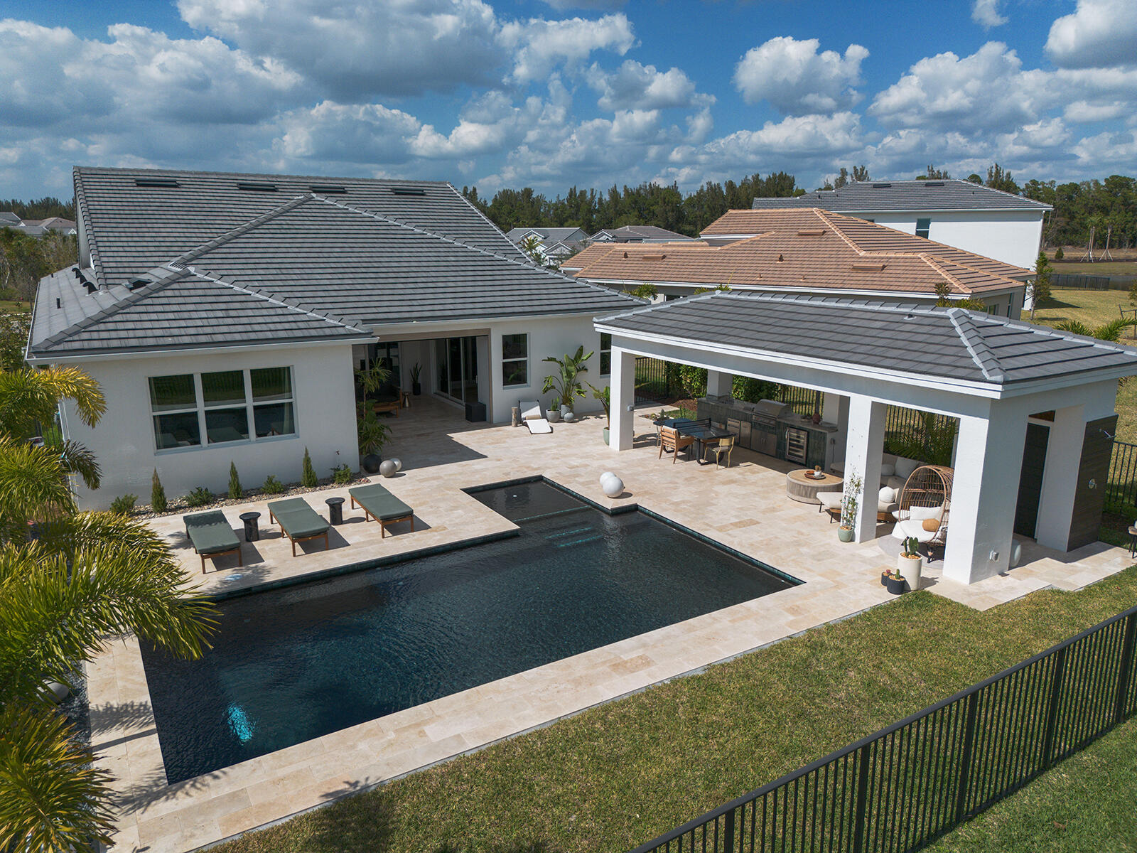 WOODLANDS OF WESTLAKE - Residential