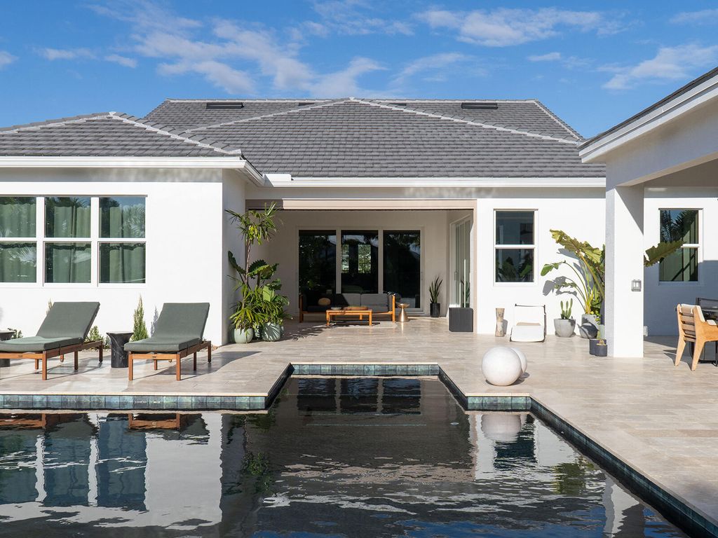 Photo of 14976 Wildwood Circle, Westlake, FL 33470 (MLS # B26002260)