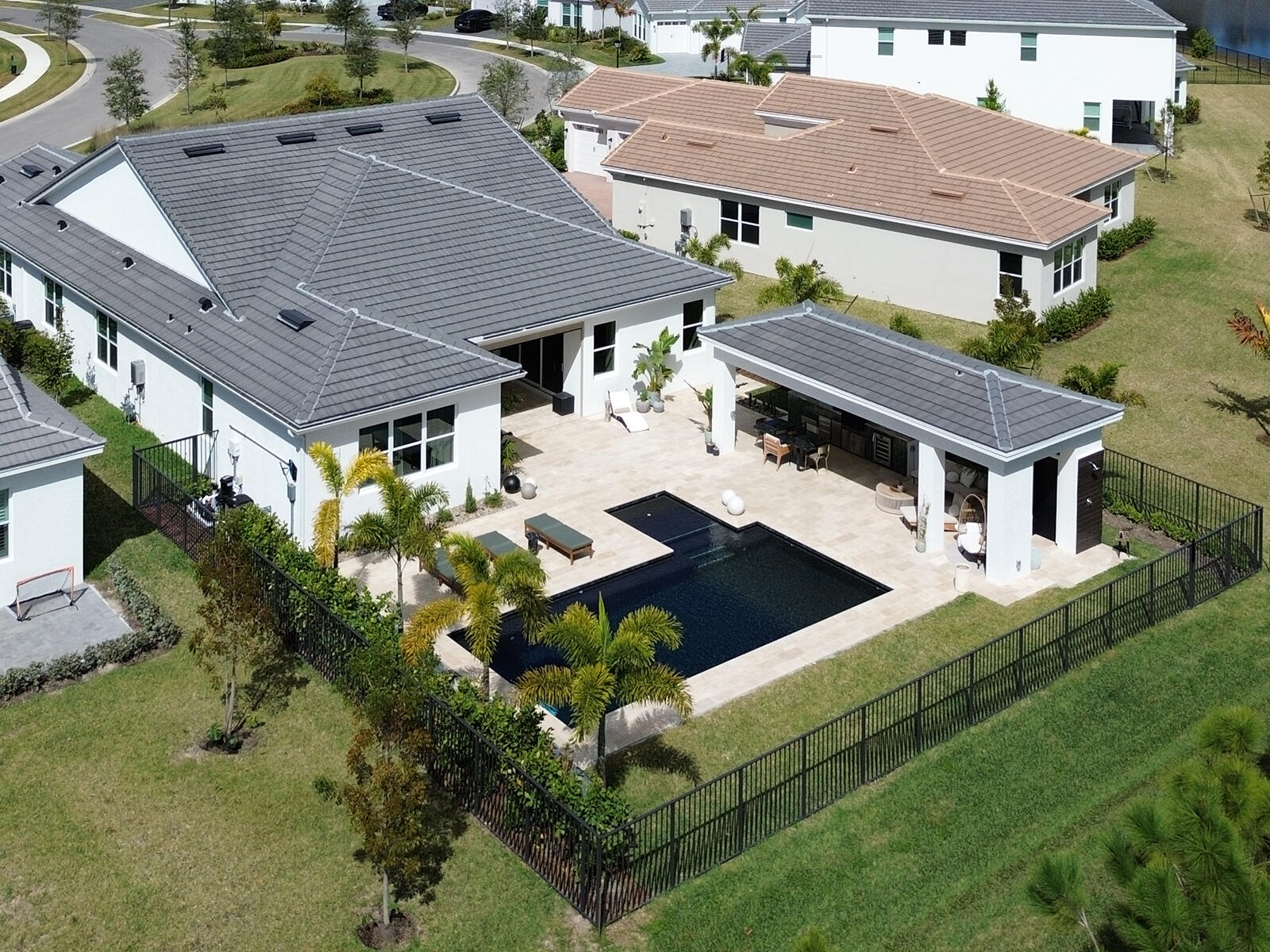 WOODLANDS OF WESTLAKE - Residential