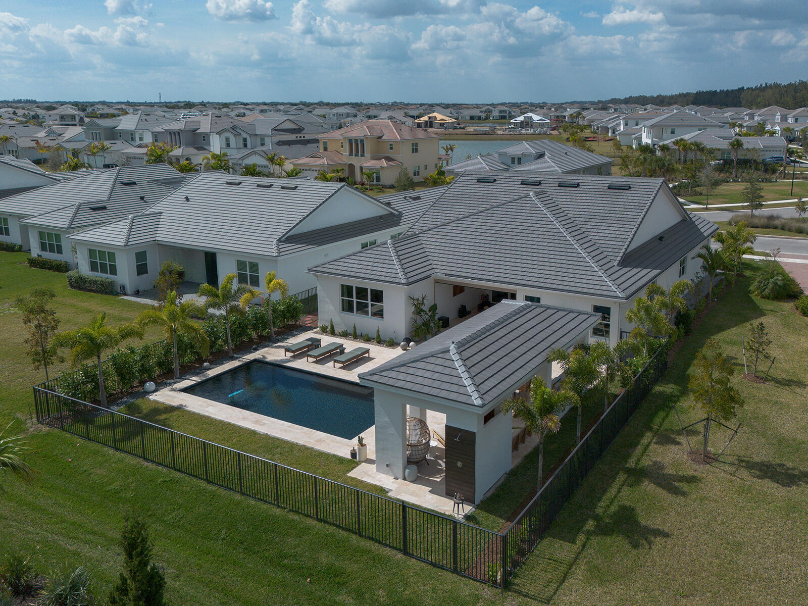 14976 Wildwood Circle