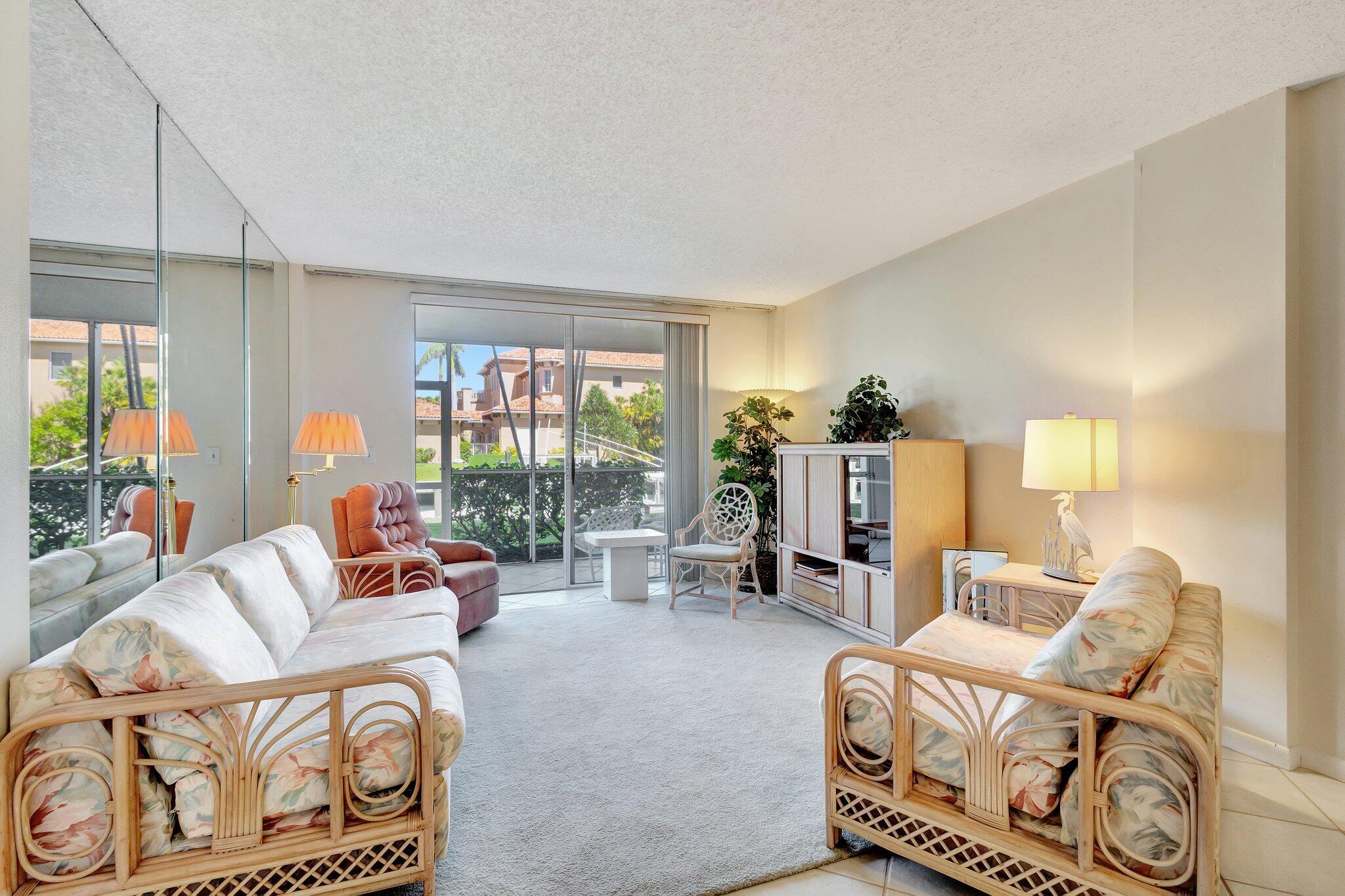 PARADISE HARBOUR CONDO - Residential