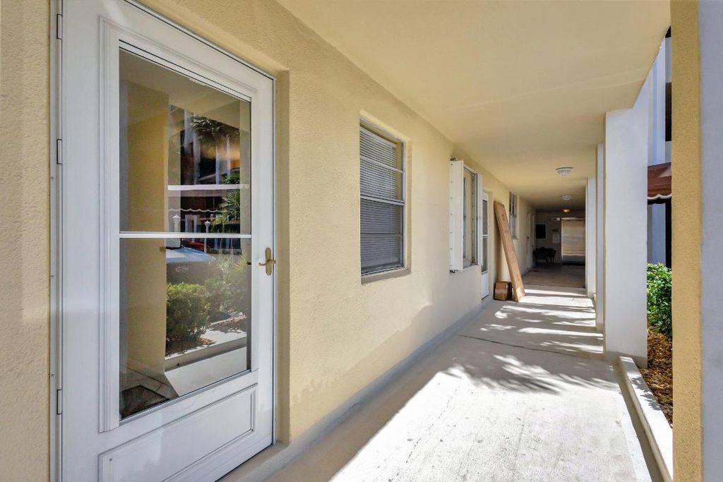 Photo of 105 Paradise Harbour Boulevard #109, North Palm Beach, FL 33408 (MLS # R11140435)