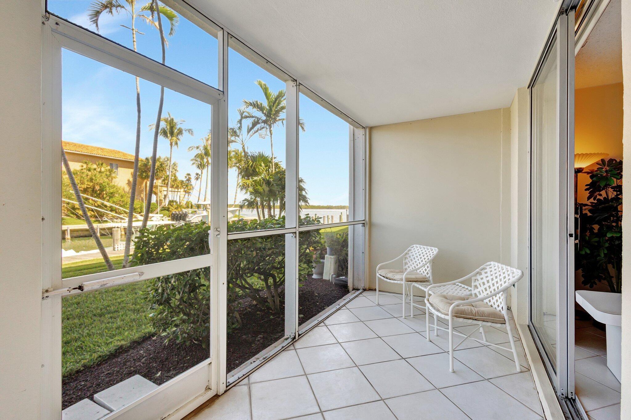PARADISE HARBOUR CONDO - Residential