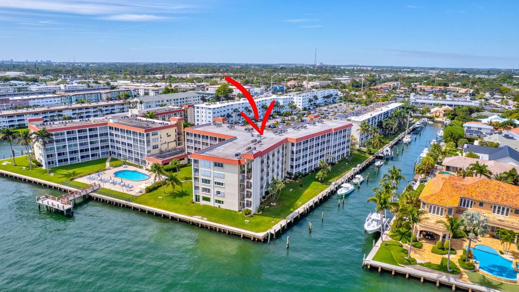 Photo of 105 Paradise Harbour Boulevard #109, North Palm Beach, FL 33408 (MLS # R11140435)