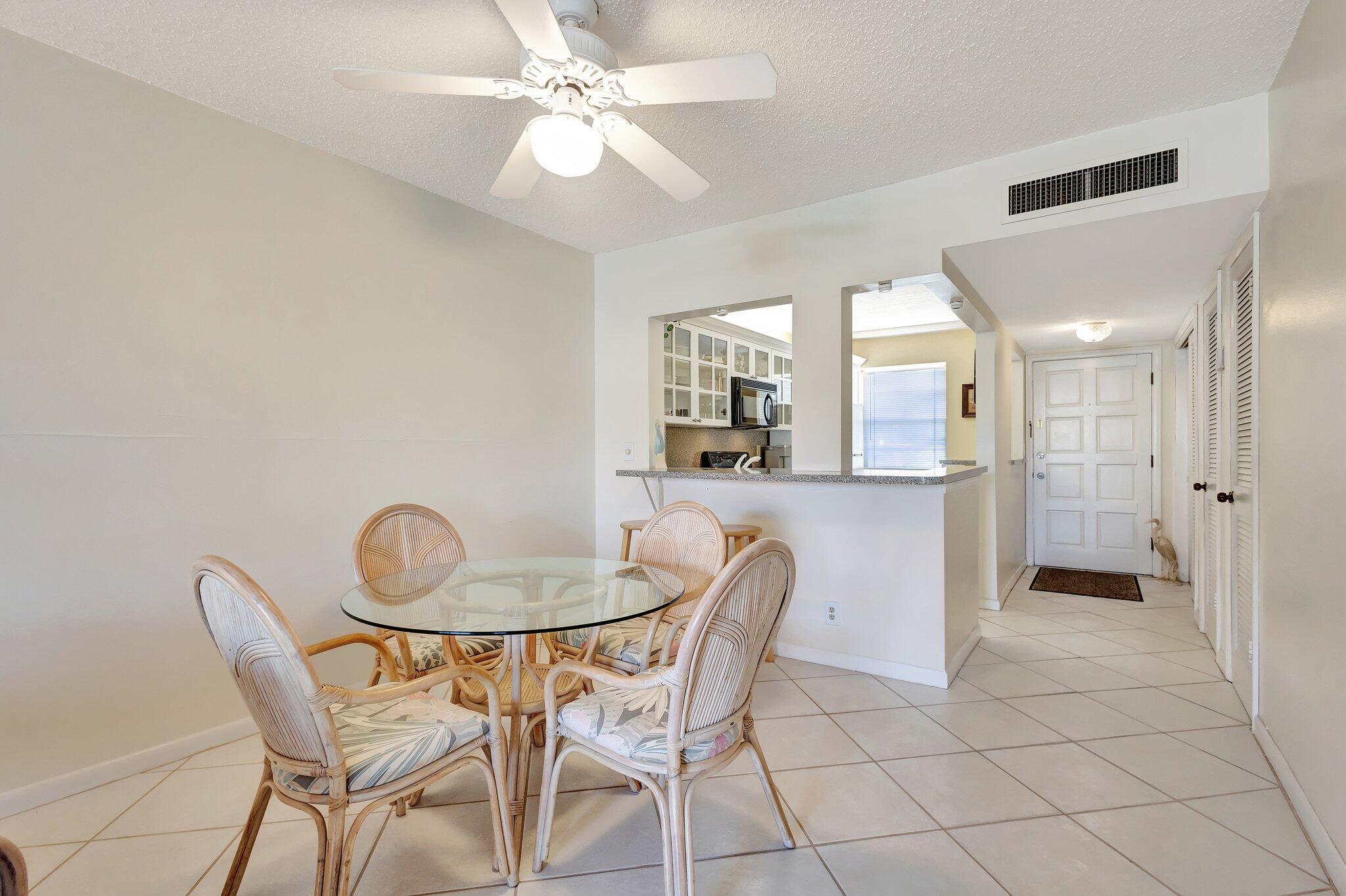 PARADISE HARBOUR CONDO - Residential