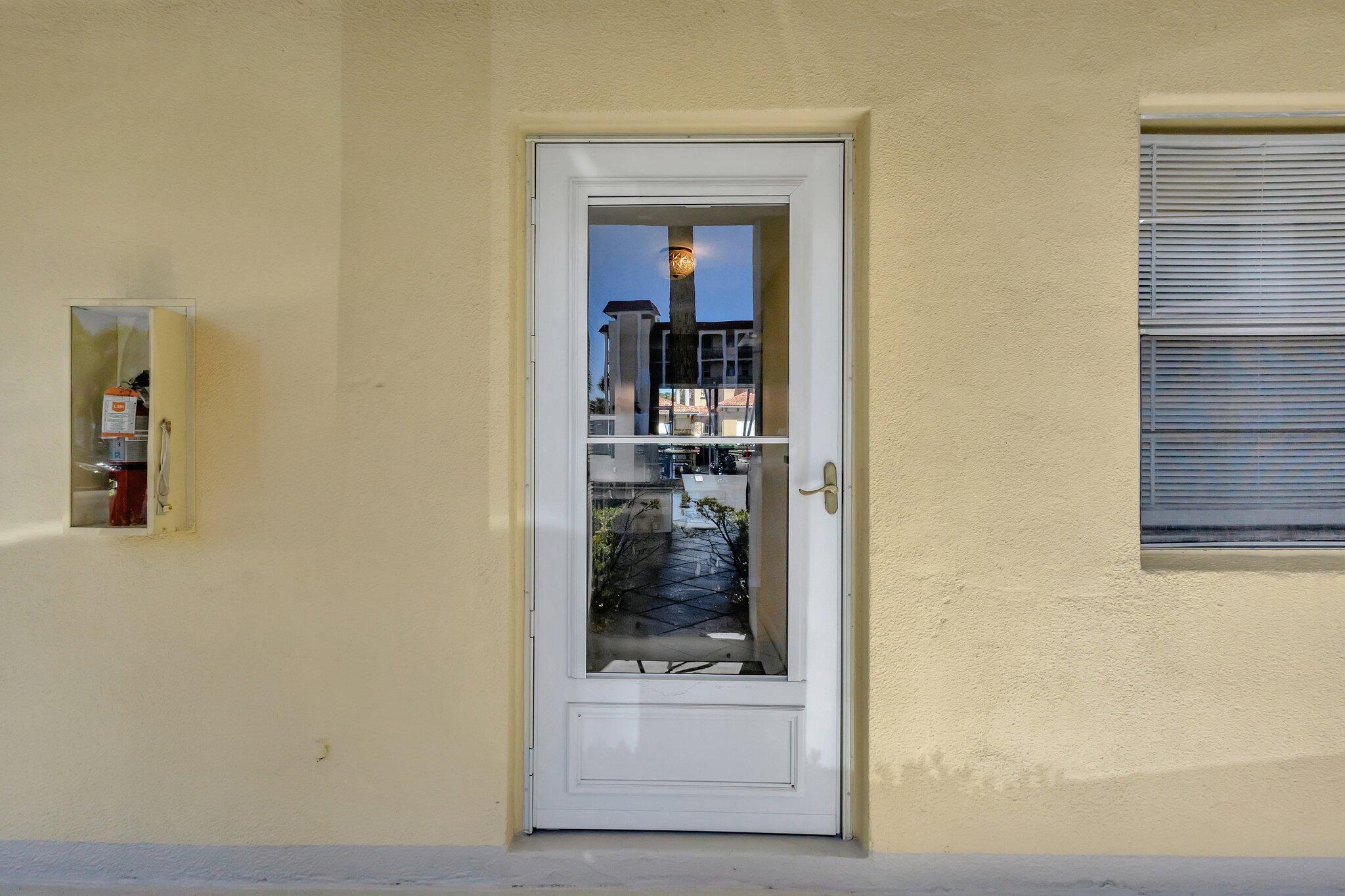 PARADISE HARBOUR CONDO - Residential