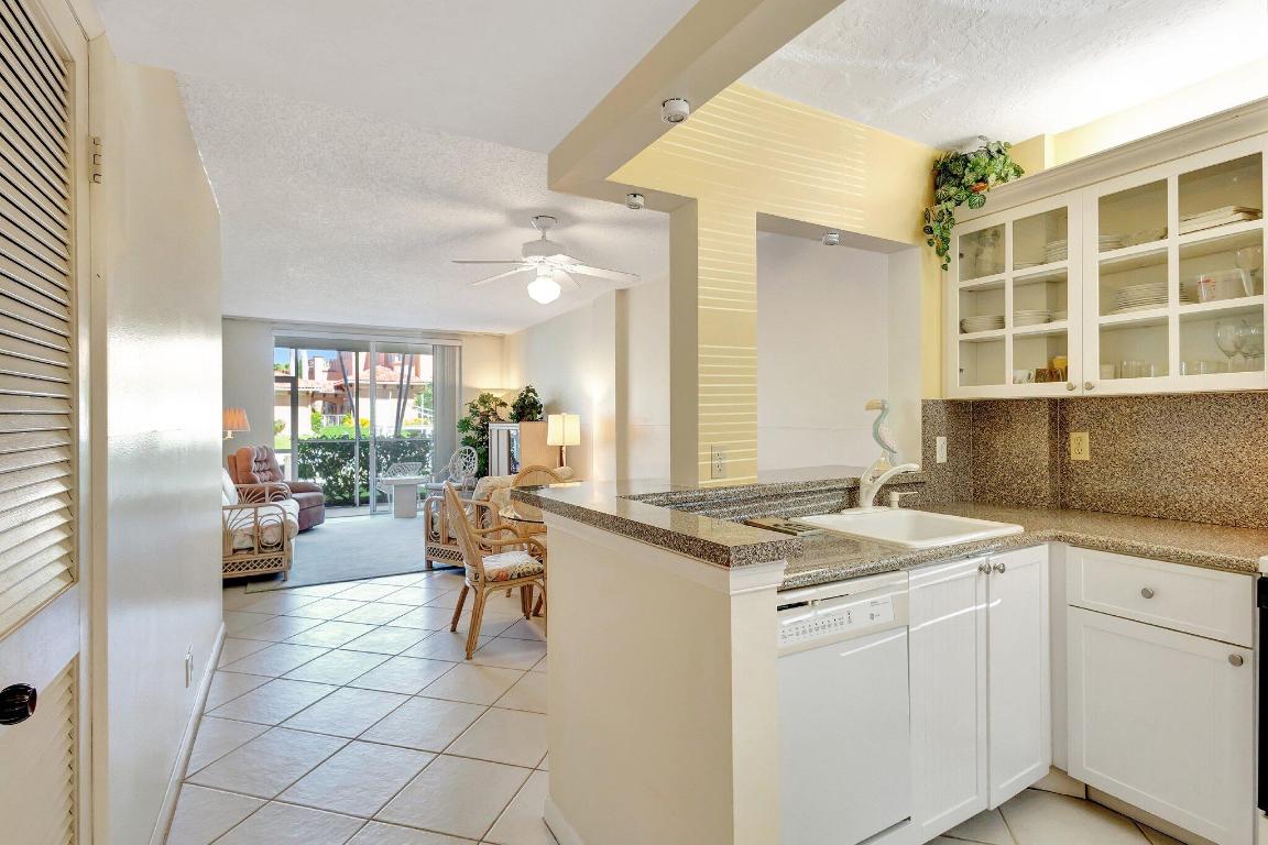 105 Paradise Harbour Boulevard 109