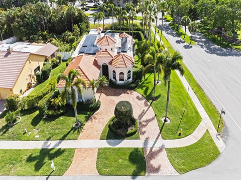 Photo of 2370 Deer Creek Trail, Deerfield Beach, FL 33442 (MLS # B26020026)