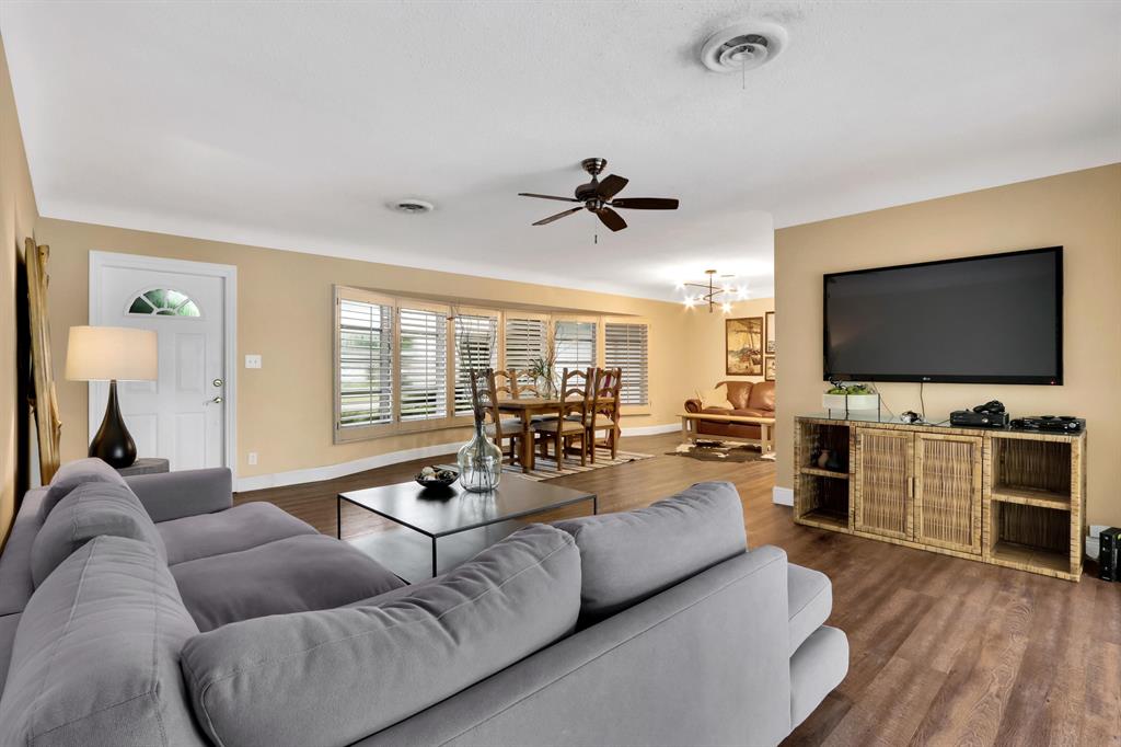 COUNTRY CLUB VILLAGE SEC A - Residential