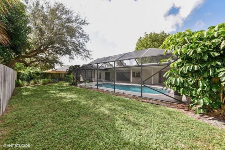 COUNTRY CLUB VILLAGE SEC A - Residential