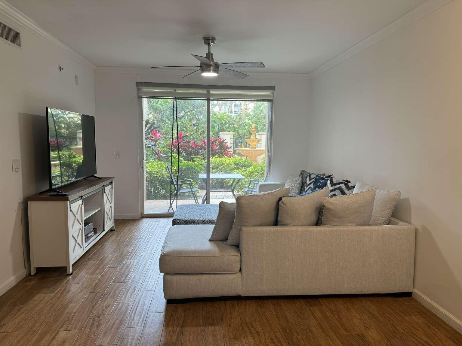 17125 N Bay Road 3102