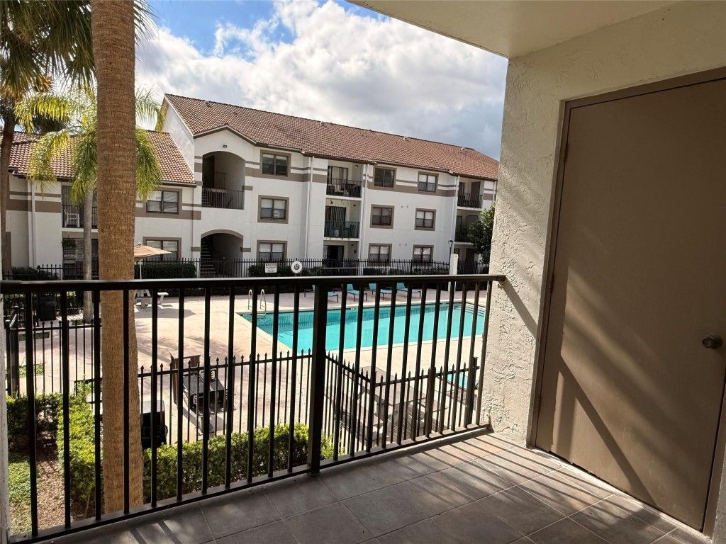 Photo of 560 S S Park #26-7, Hollywood, FL 33021 (MLS # F10548508)