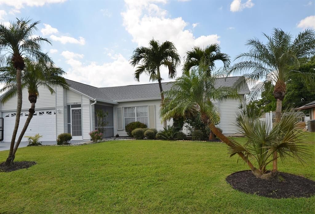 Photo of 1914 SE Doverbrook Street, Port St Lucie, FL 34983 (MLS # R10873714)