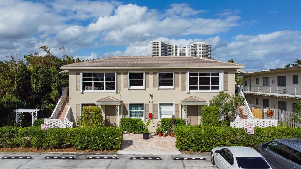 Photo of 115 Sandal Lane #1, Palm Beach Shores, FL 33404 (MLS # R10673561)