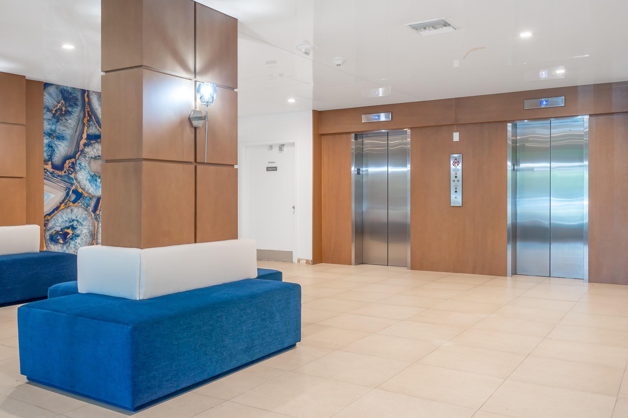 Drake Towers - Residential