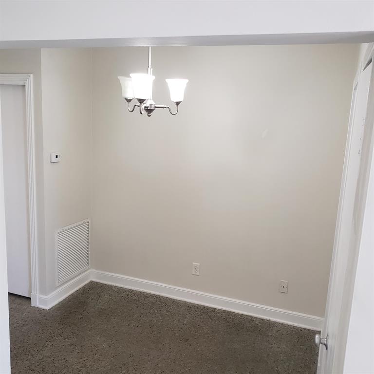 SOUTH PALM BEACH ESTATES - Residential Lease