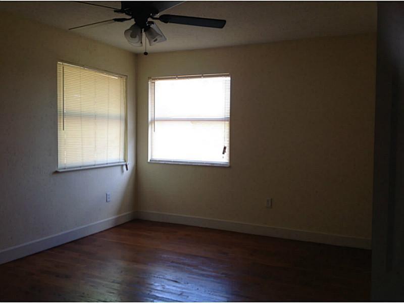PEMBROKE POINTE - Residential Lease