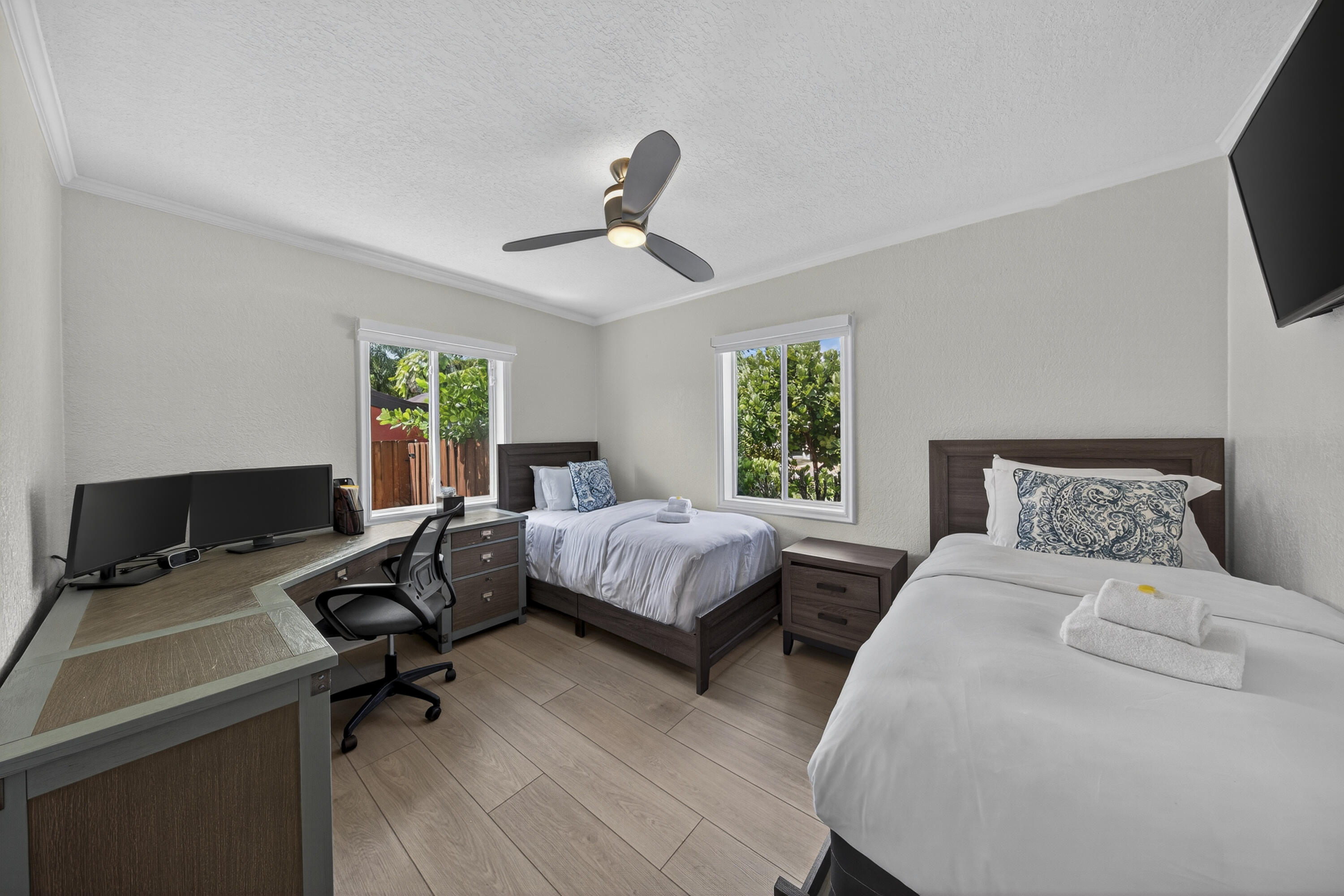 HOLMBERG & MC KEES - Residential Lease