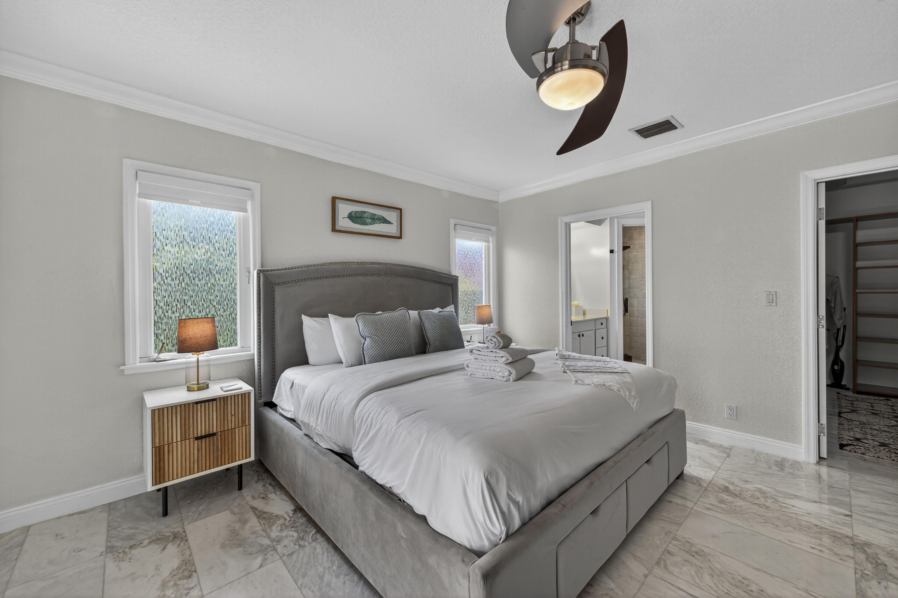 HOLMBERG & MC KEES - Residential Lease