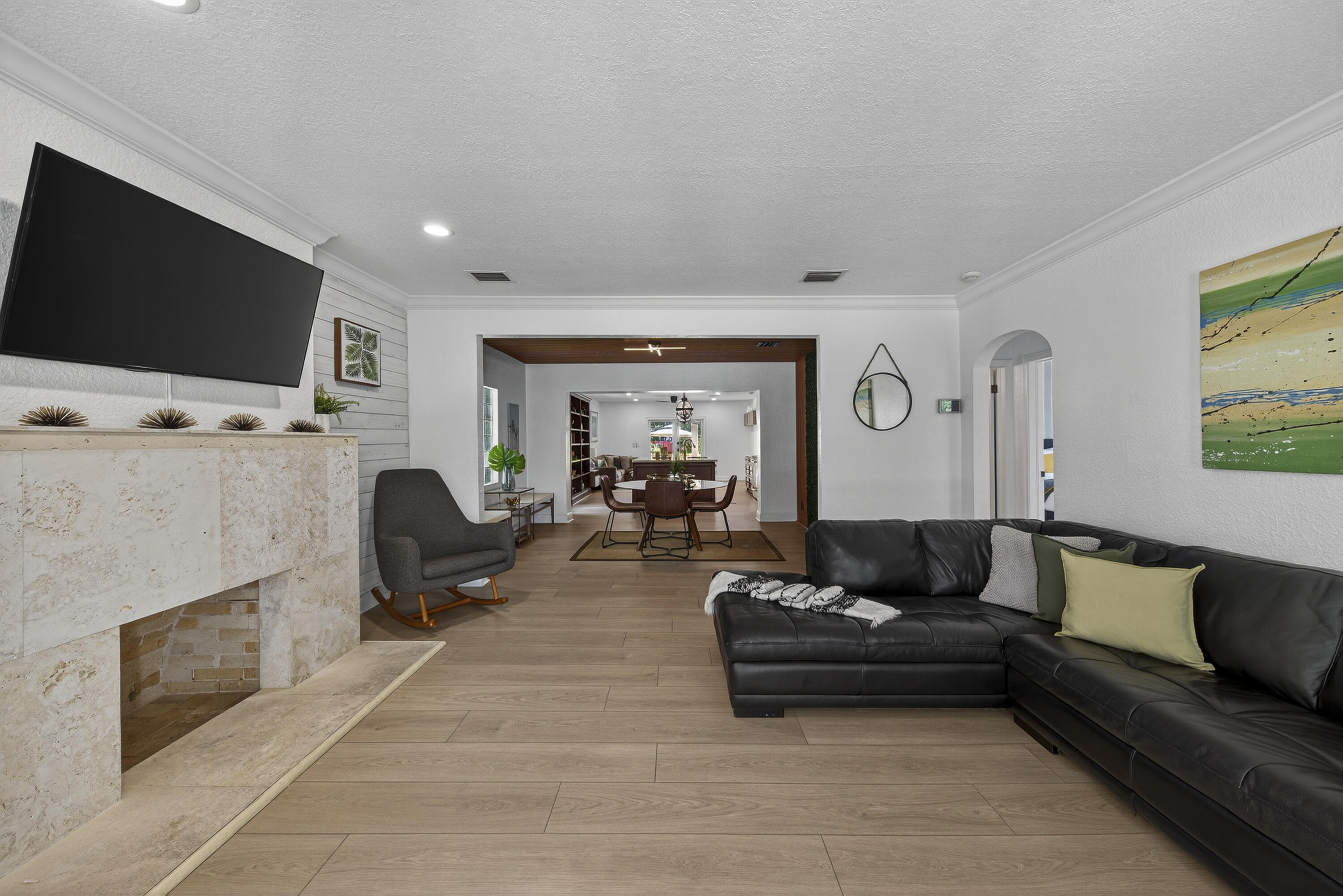 HOLMBERG & MC KEES - Residential Lease