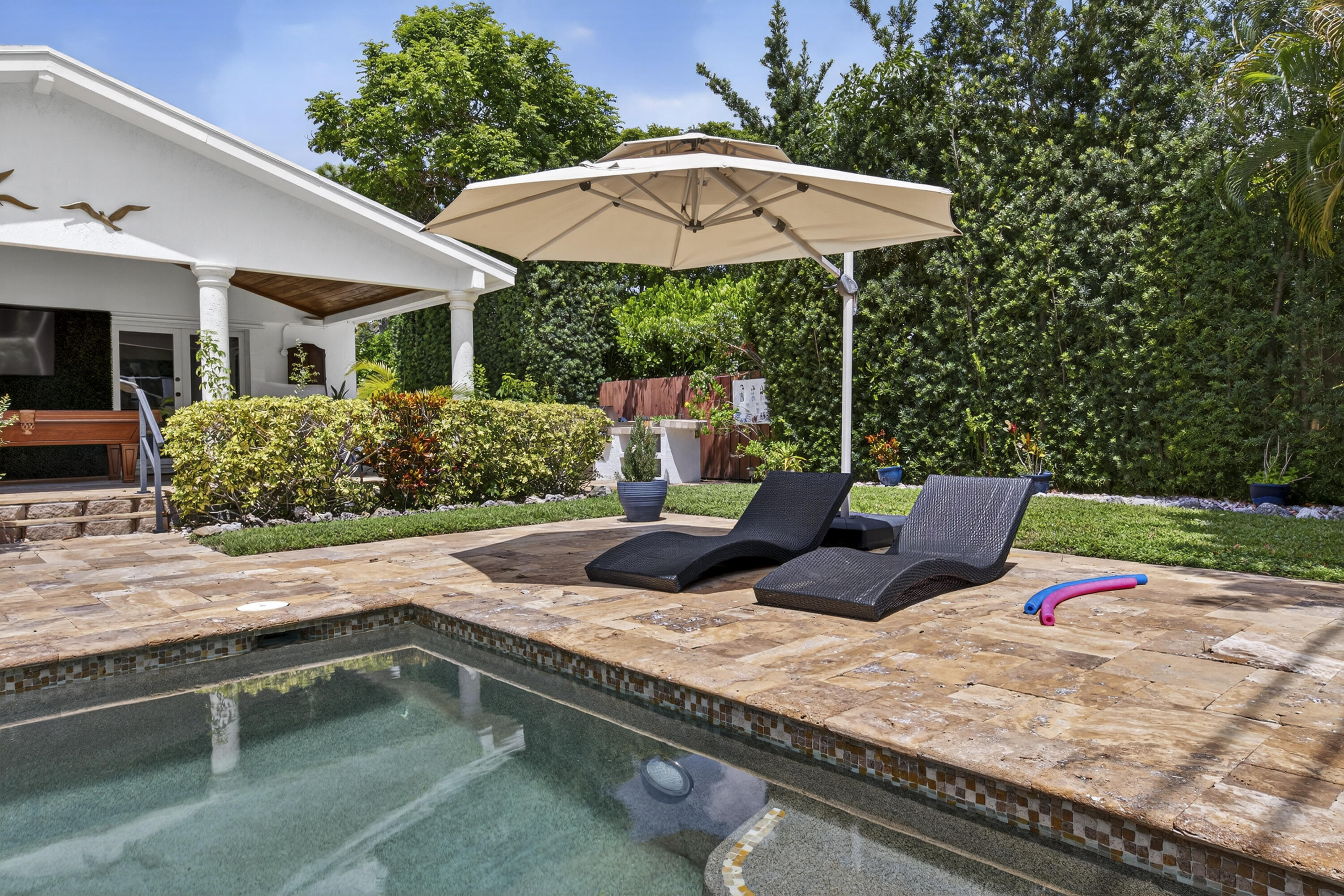 HOLMBERG & MC KEES - Residential Lease