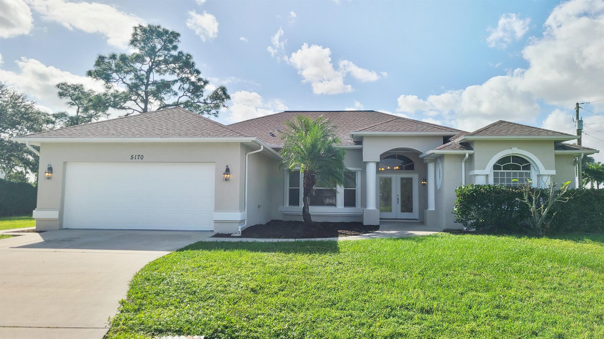 You will fall in love with this sun-filled 3bed/2.5bath CBS home in the sought-after Torino area! This home checks all the boxes... split bedrooms with new carpet, screened lanai with pool, cul-de-sac street and NO HOA!! The chef's kitchen is impressive with plenty of cabinets, granite counters, SS appliances, breakfast nook and bar. The owner's suite is a retreat w/slider to the screened lanai and the spa-like en-suite is massive with his/hers sinks roman tub & shower. All this and so much more! Your new move in ready home is waiting!