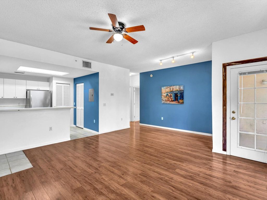 Photo of 2015 SE 10th Avenue #106, Fort Lauderdale, FL 33316 (MLS # F10517023)
