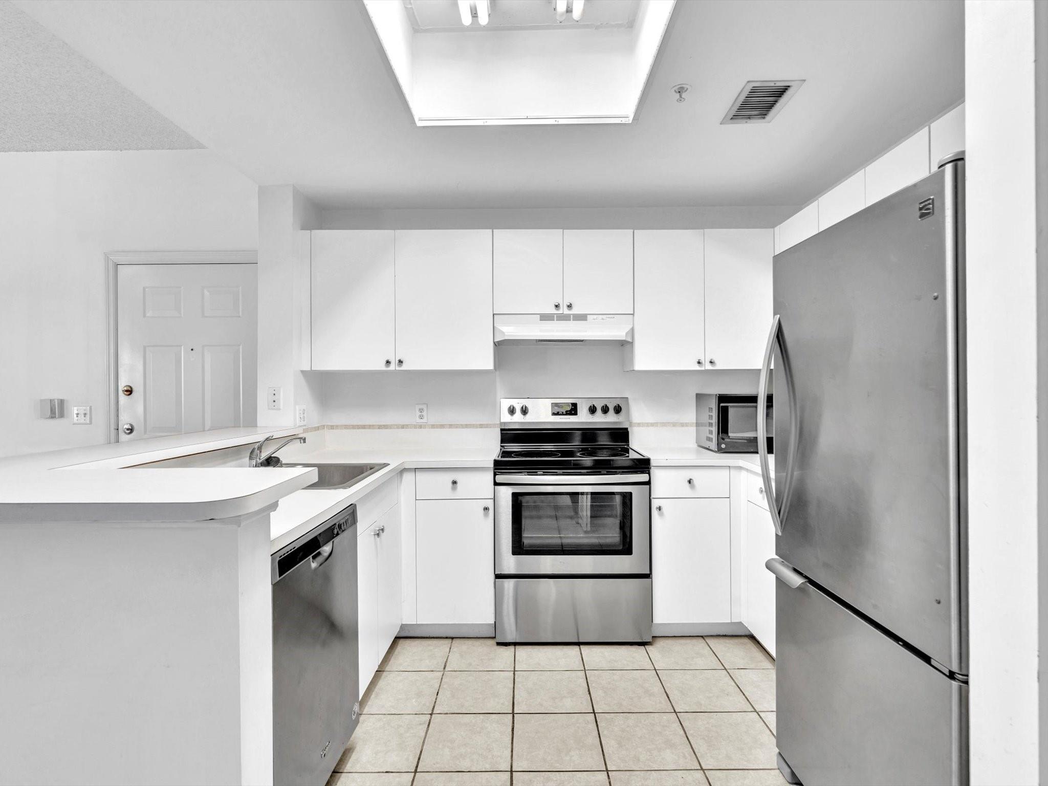 2015 SE 10th Ave 106