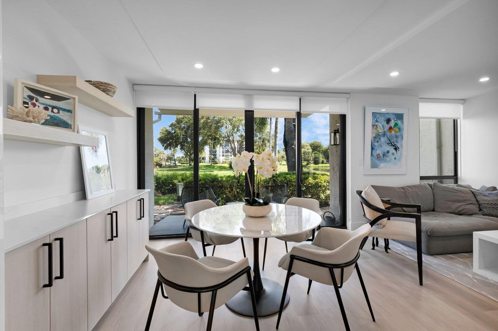 Photo of 1006 Bridgewood Place, Boca Raton, FL 33434 (MLS # R11092963)