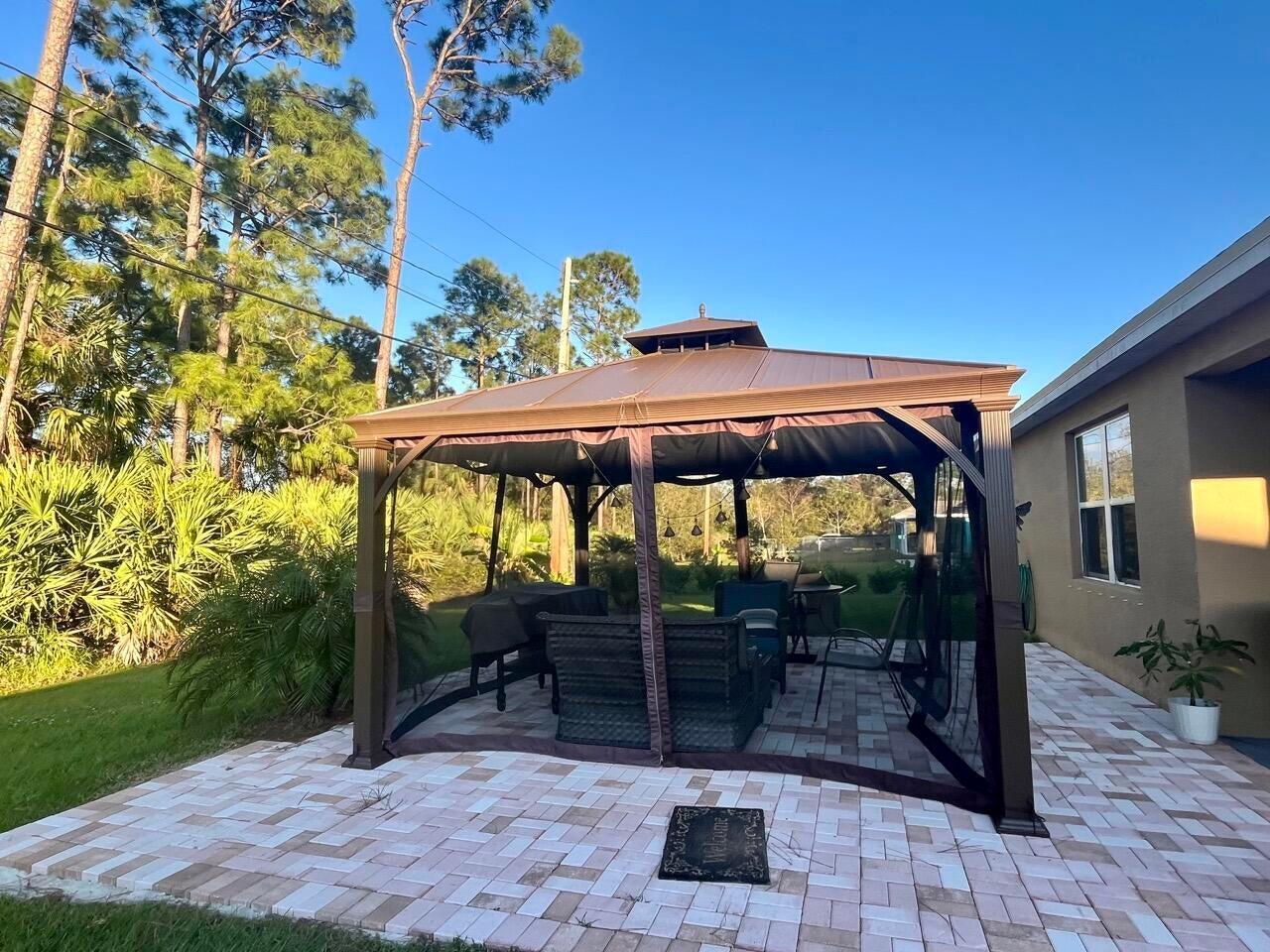 PORT ST LUCIE SECTION 8 - Residential Lease