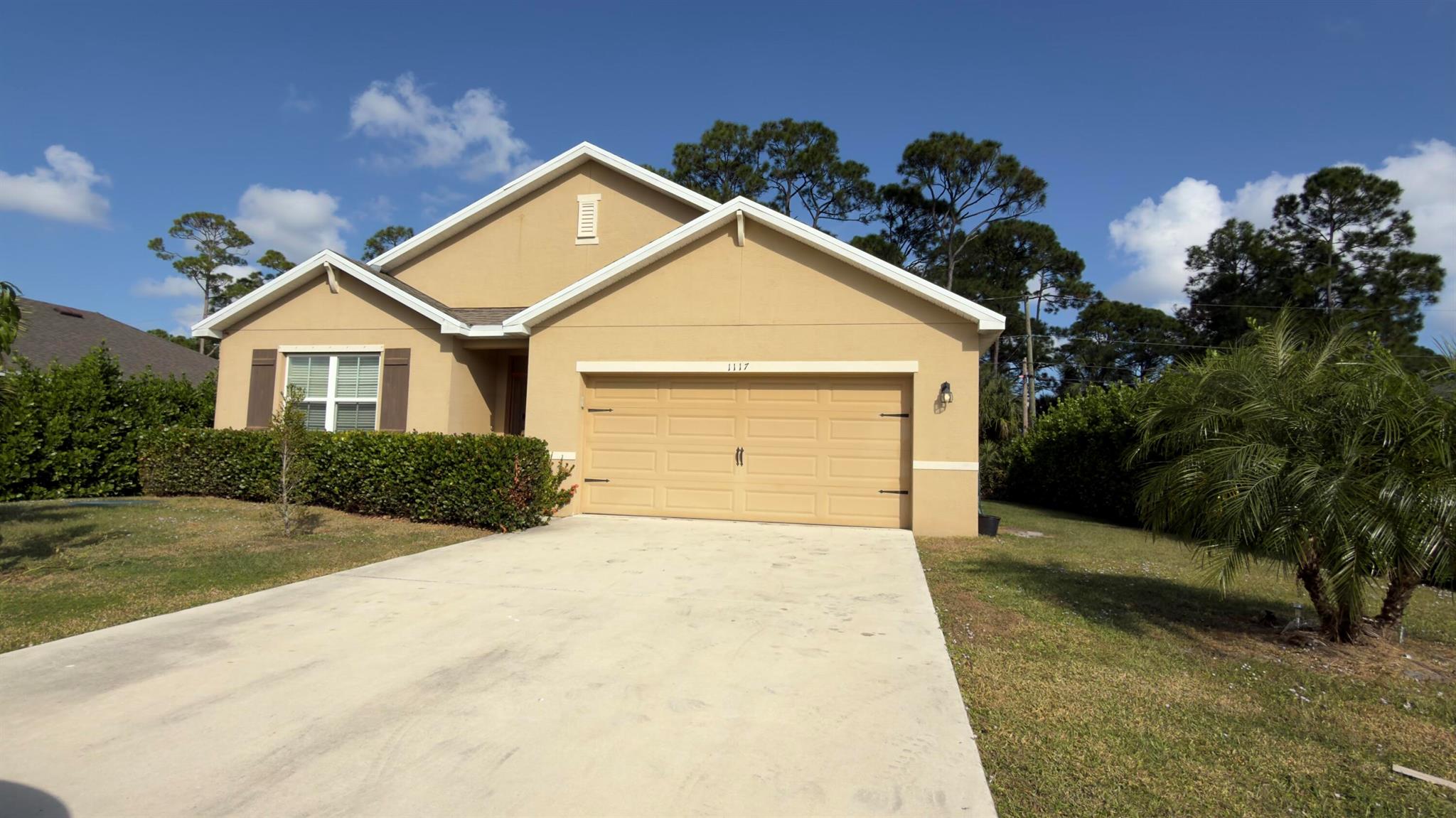 PORT ST LUCIE SECTION 8 - Residential Lease