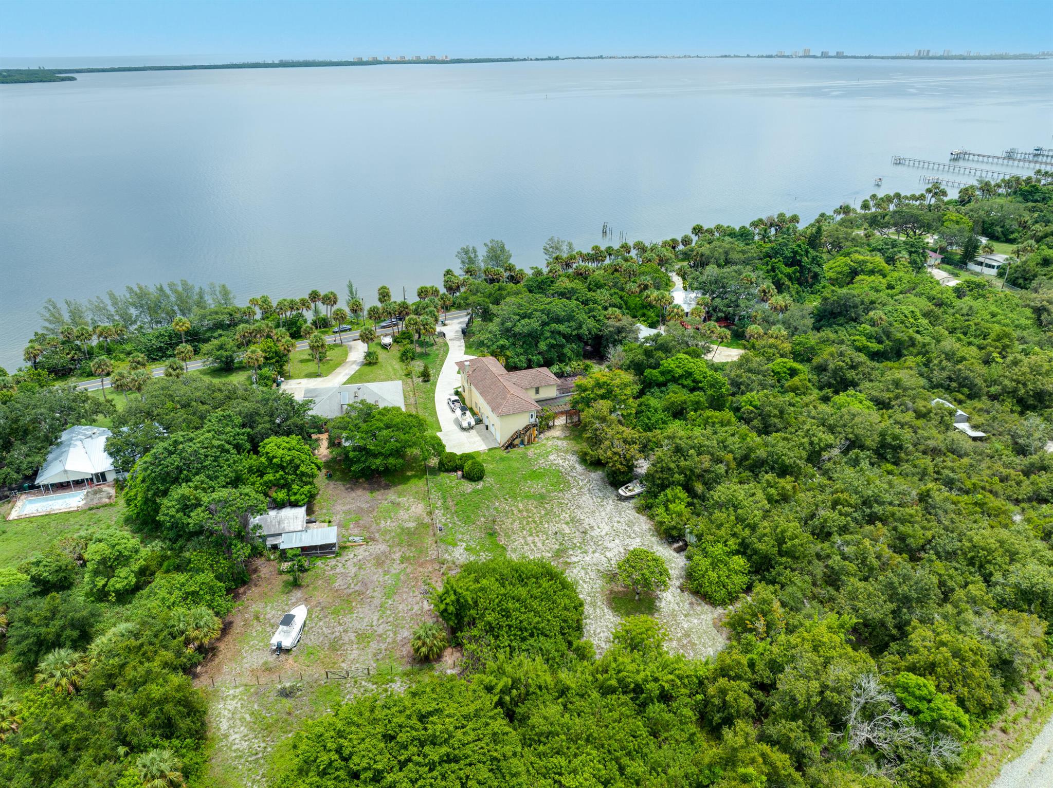 Photo 6 of 36 of 8945 S Indian River Drive house