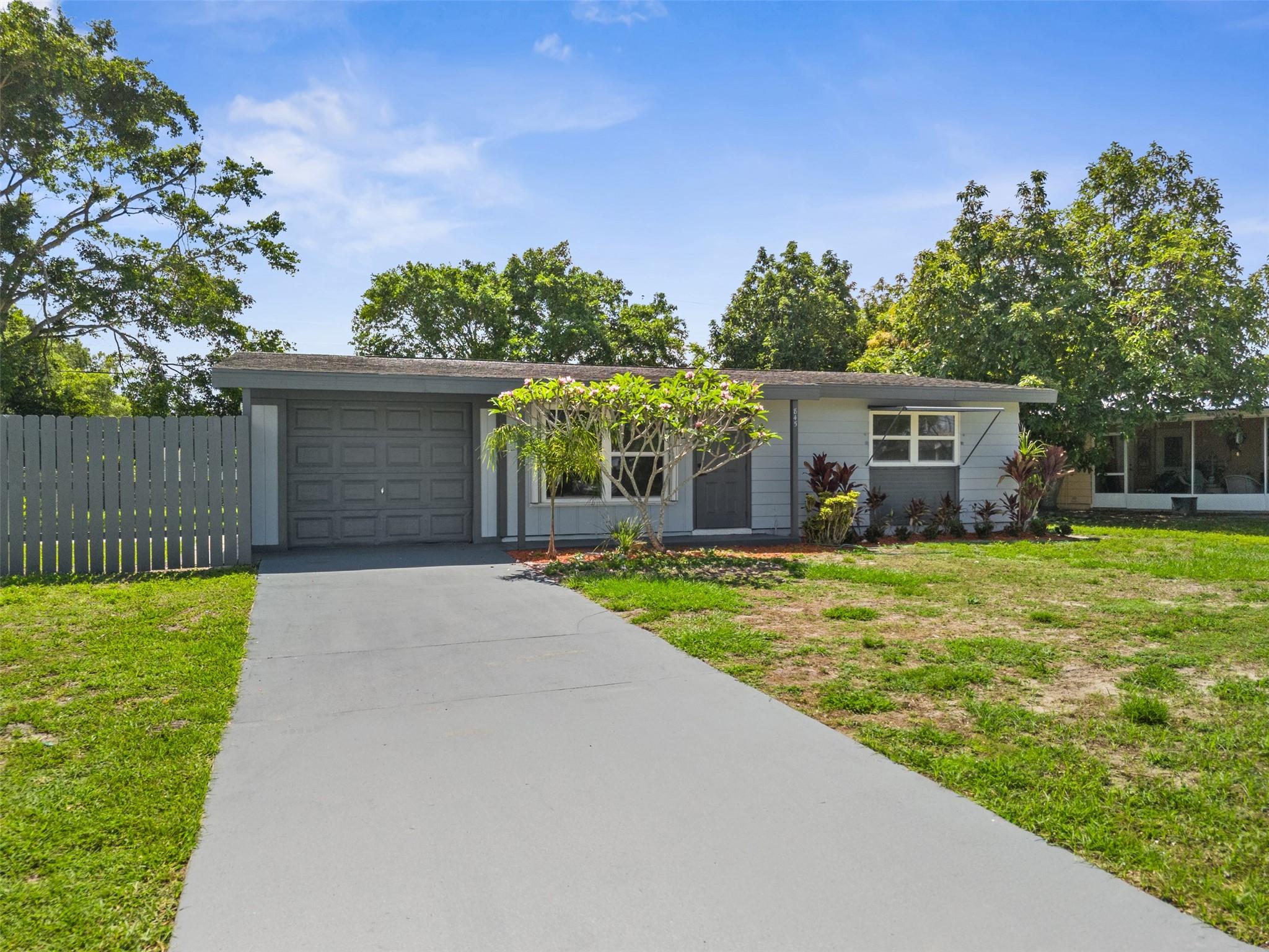 Port St Lucie Section 13 - Residential