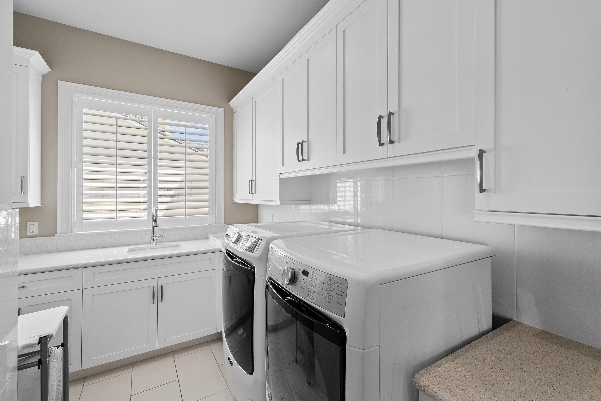 PALM BEACH ISLES - Residential