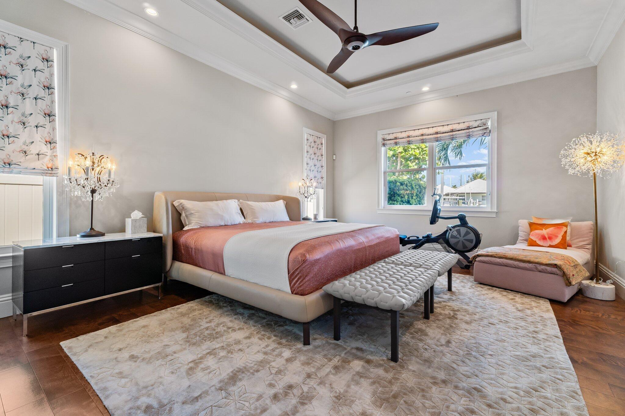 PALM BEACH ISLES - Residential