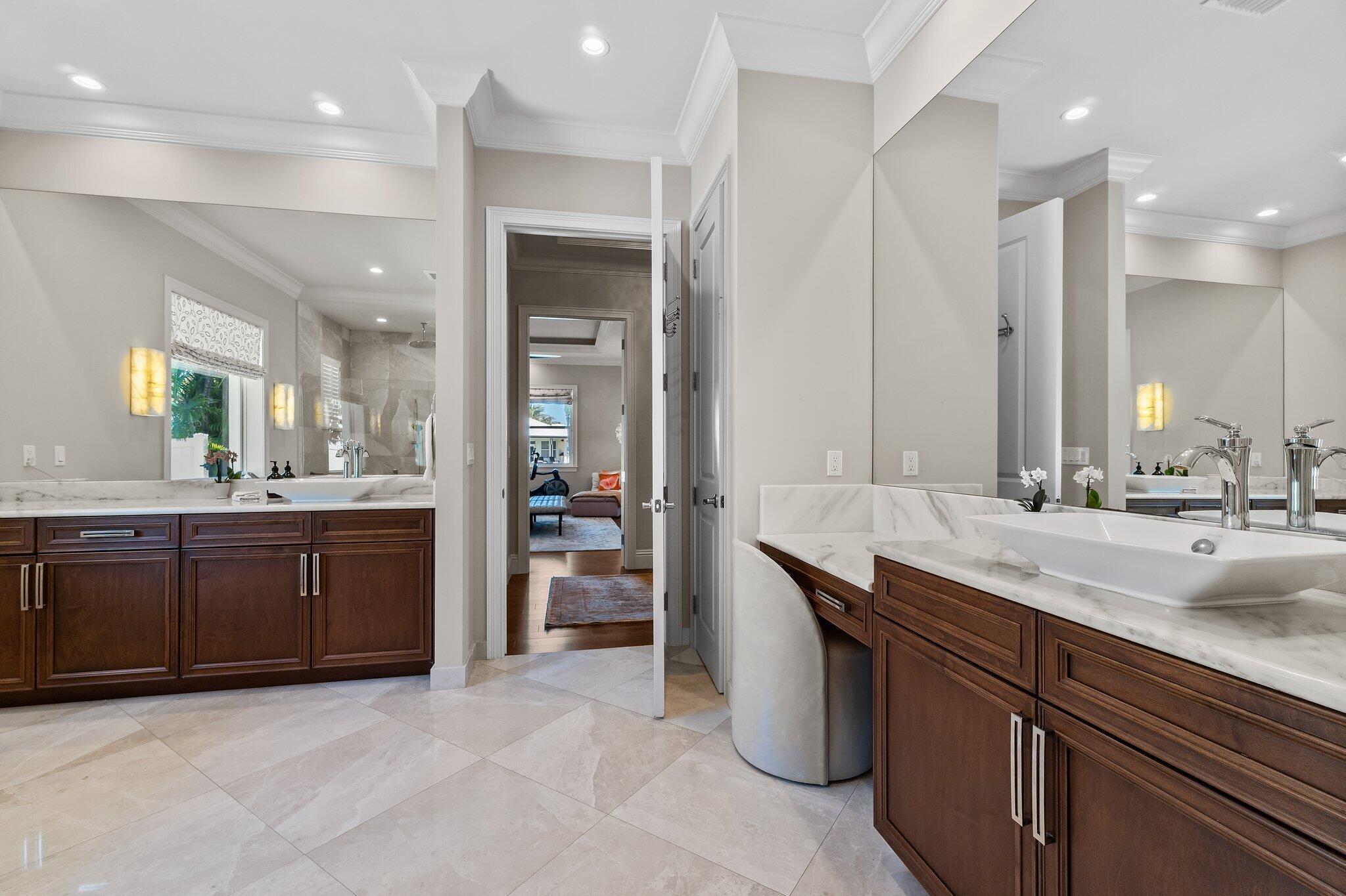 PALM BEACH ISLES - Residential