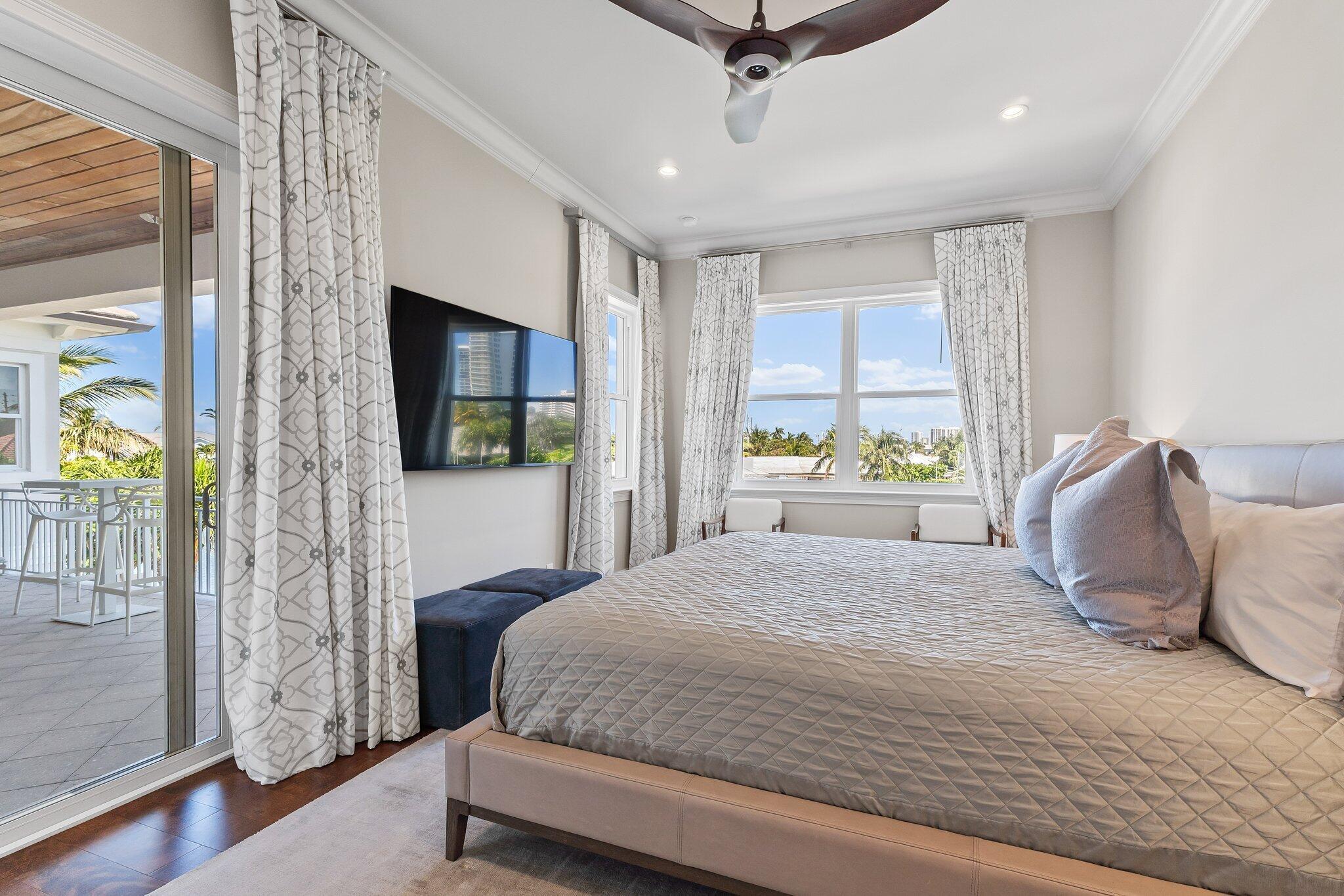 PALM BEACH ISLES - Residential