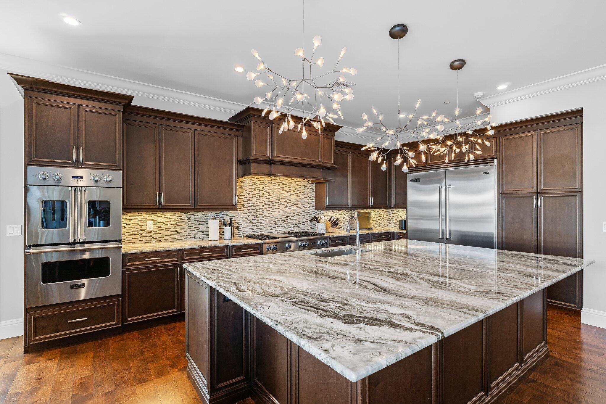 PALM BEACH ISLES - Residential