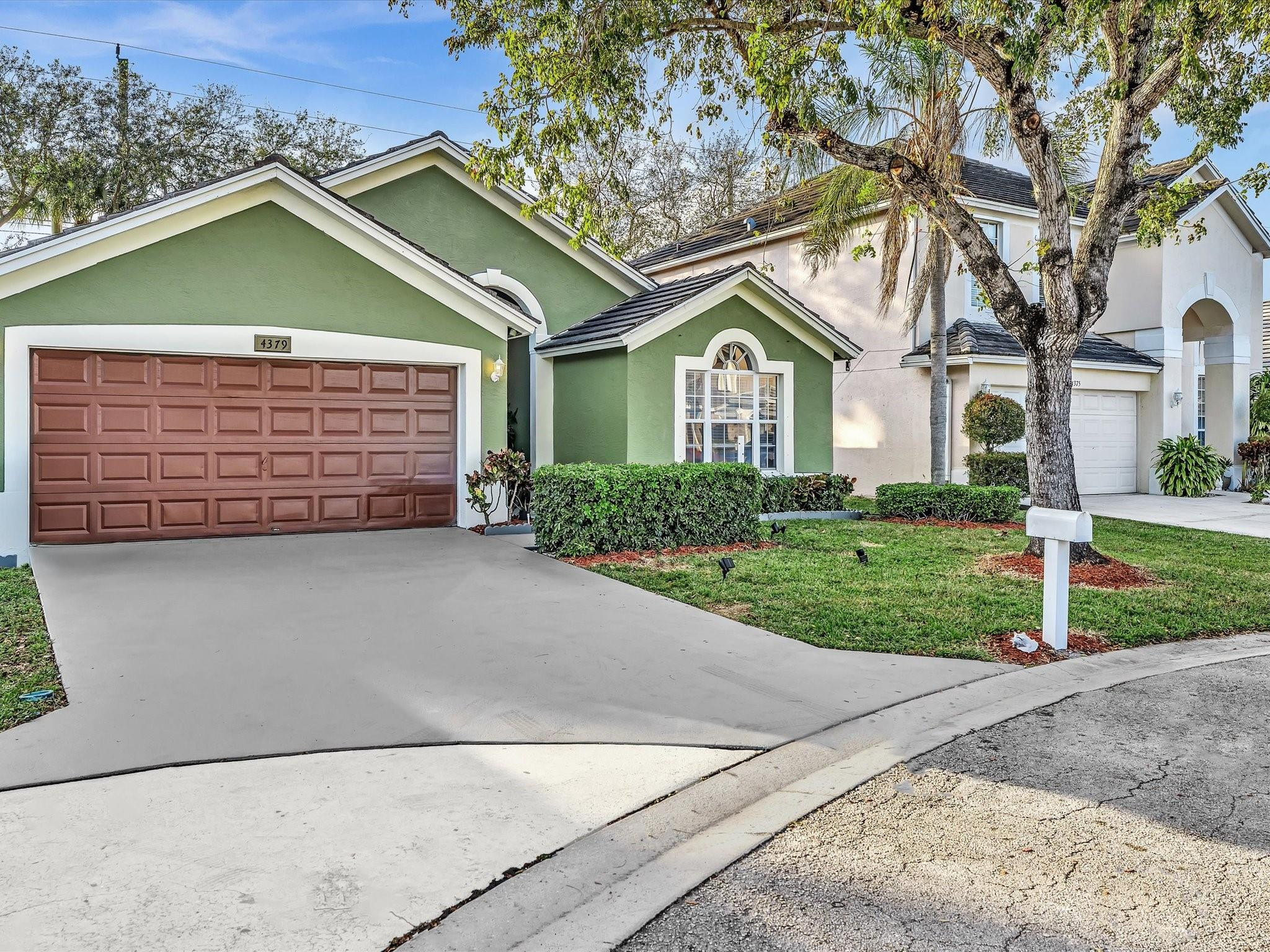 4379 Leicester Court