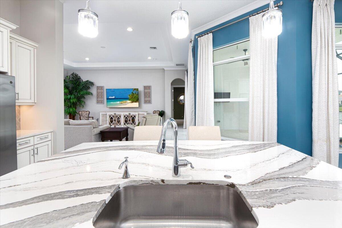 VERANO SOUTH PUD 1 POD A PLAT NO. 4 (PB 81-25) LOT - Residential