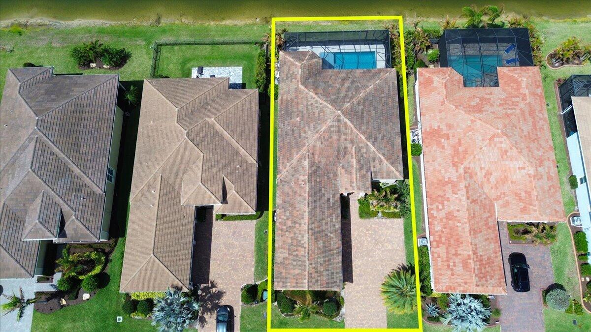 VERANO SOUTH PUD 1 POD A PLAT NO. 4 (PB 81-25) LOT - Residential