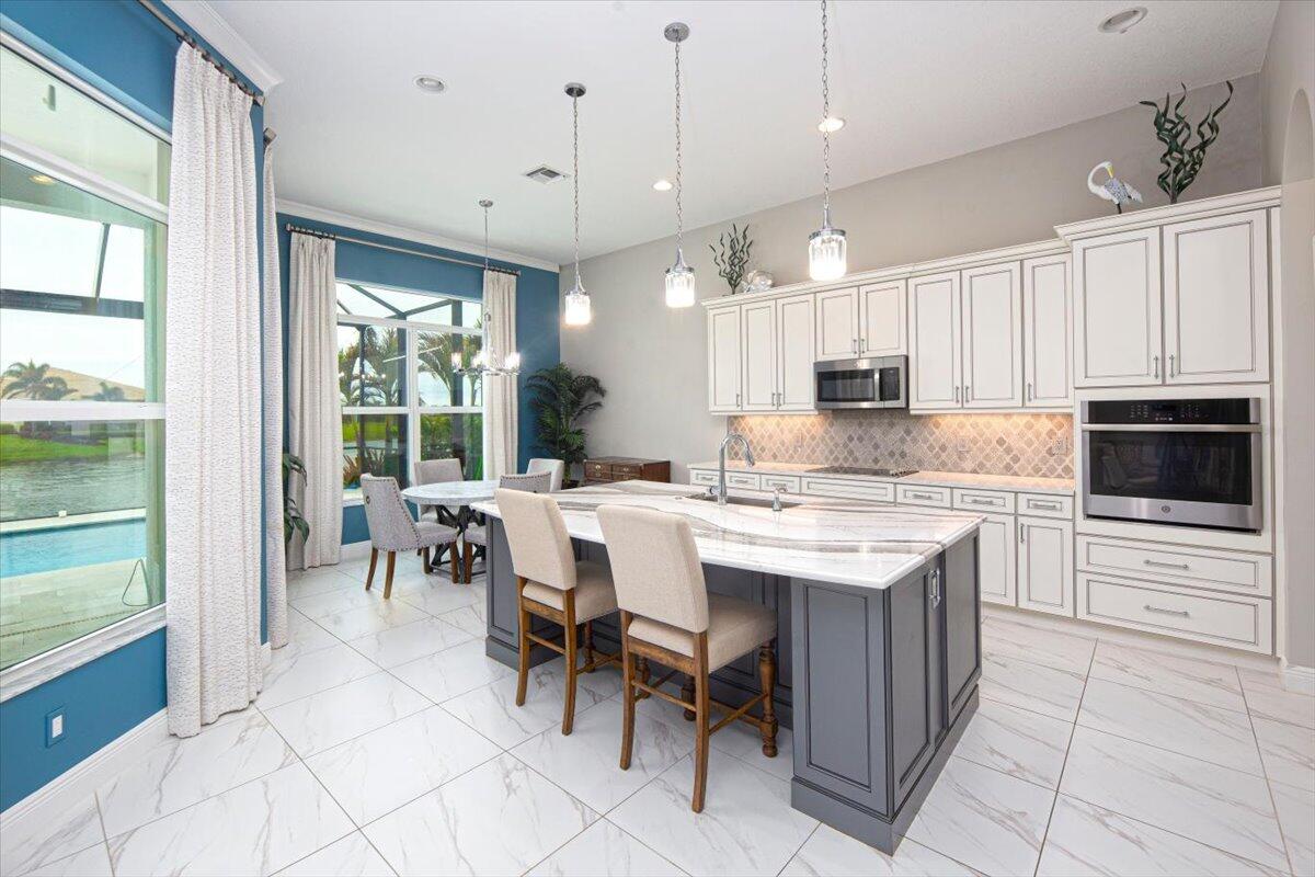 VERANO SOUTH PUD 1 POD A PLAT NO. 4 (PB 81-25) LOT - Residential